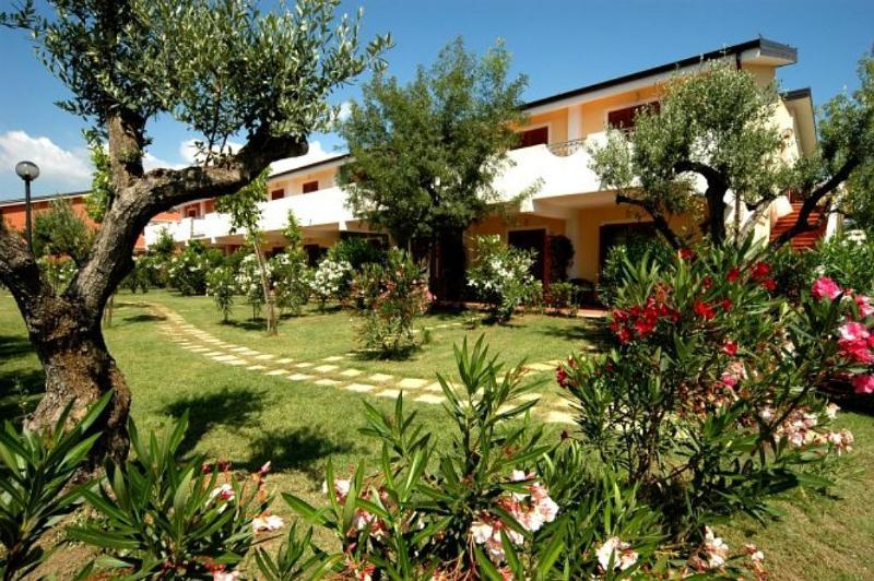 Minerva Club Resort & Golf Marina di Sibari Eksteriør billede